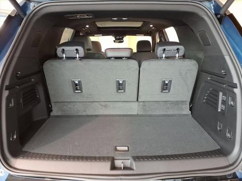 New 2026 Chevrolet Traverse RS image 9