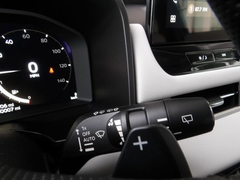 New 2026 Mitsubishi Outlander SE image 35