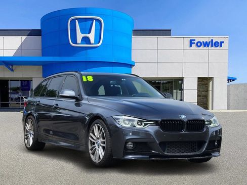 Used 2018 BMW 328d xDrive Wagon AWD/4WD image 2