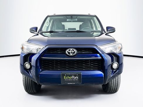 Used 2019 Toyota 4Runner SR5 image 2