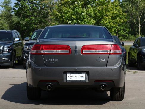 Used 2011 Lincoln MKZ FWD image 10