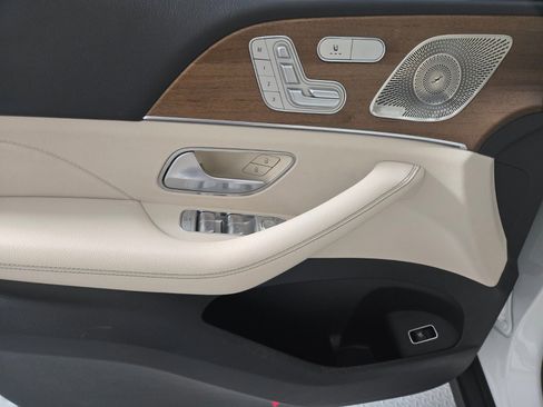 Used 2021 Mercedes-Benz GLE 350 4MATIC image 21