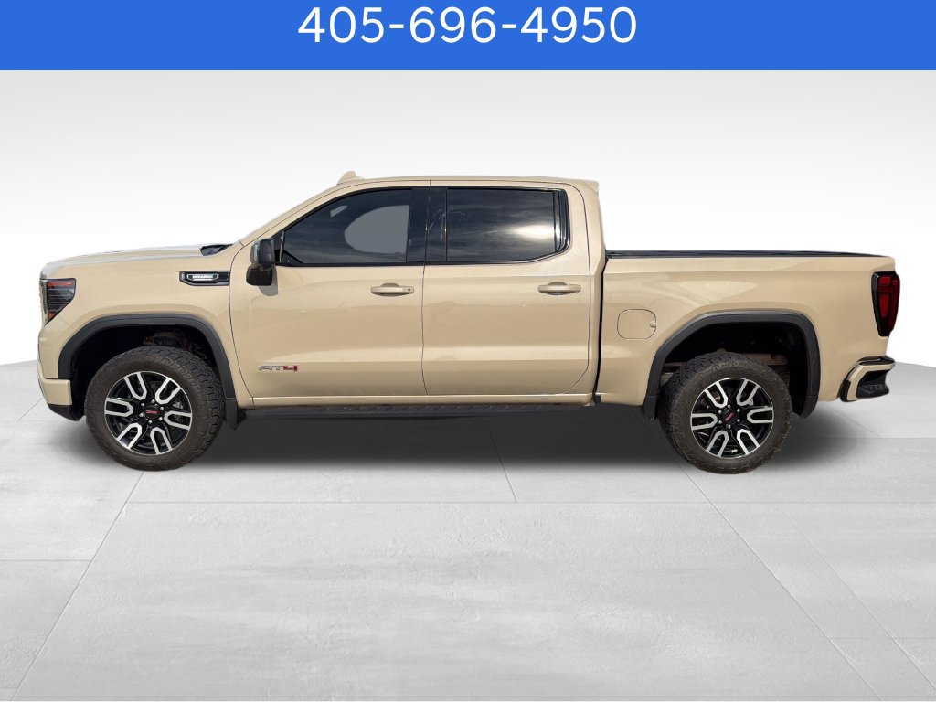 Used 2023 GMC Sierra 1500 AT4 w/ AT4 Premium Package AWD/4WD image 2