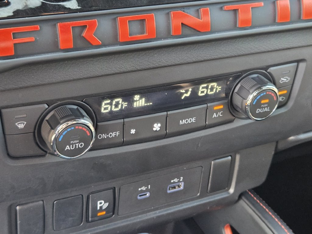 Used 2025 Nissan Frontier Pro-X RWD image 19