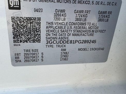 Used 2023 Chevrolet Silverado 1500 LT AWD/4WD image 23