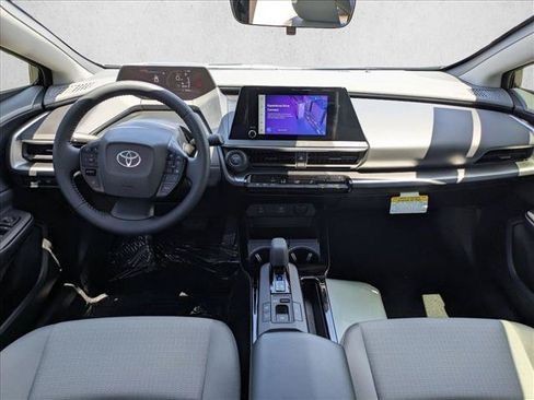 New 2026 Toyota Prius LE FWD image 14