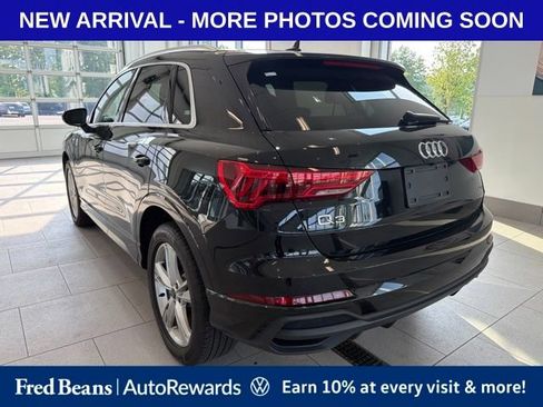Used 2024 Audi Q3 2.0T Premium AWD/4WD image 3