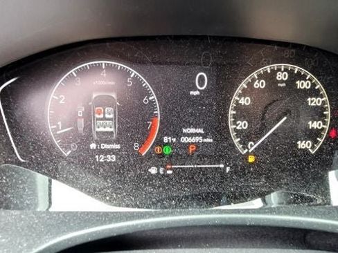 Used 2024 Honda Civic Sport image 3