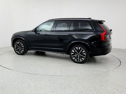 New 2026 Volvo XC90 B6 Ultra w/ Lounge Package image 7