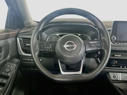 Used 2023 Nissan Rogue SV FWD image 18