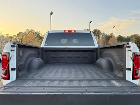 Used 2025 RAM 3500 Big Horn AWD/4WD image 26