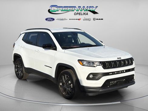 New 2026 Jeep Compass Latitude image 1