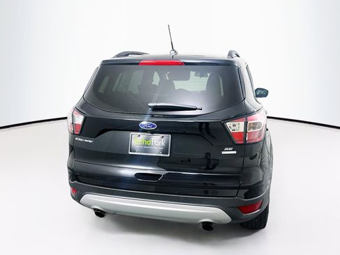 Used 2017 Ford Escape SE w/ Equipment Group 201A image 7