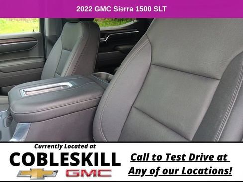 Used 2022 GMC Sierra 1500 SLT w/ SLT Convenience Package AWD/4WD image 16