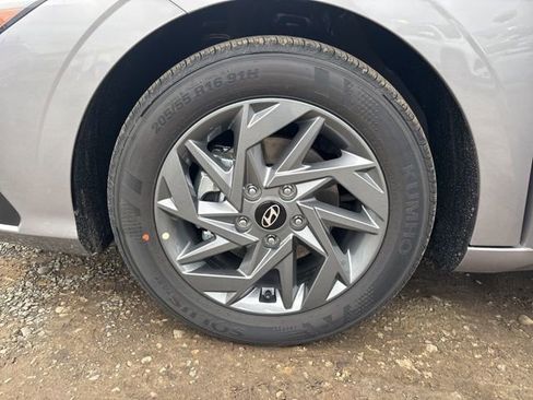 New 2026 Hyundai Elantra Blue image 24