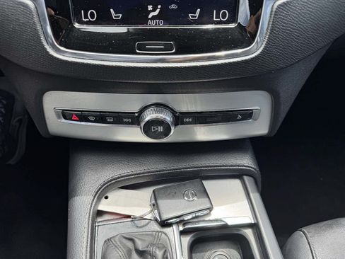 Used 2017 Volvo XC90 T5 Momentum w/ Vision Package AWD/4WD image 46