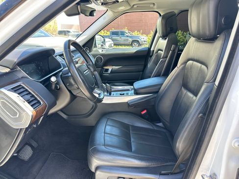 Used 2019 Land Rover Range Rover Sport HSE AWD/4WD image 12