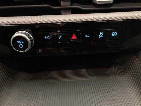 New 2026 Ford Explorer Active image 22