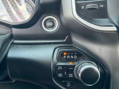 Used 2019 RAM 1500 Big Horn AWD/4WD image 24