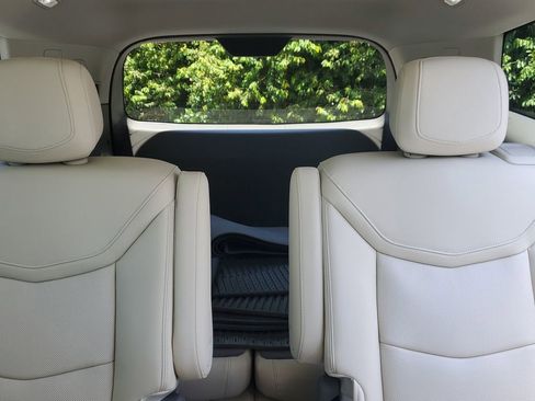 New 2025 Cadillac XT6 Premium Luxury w/ Technology Package image 12