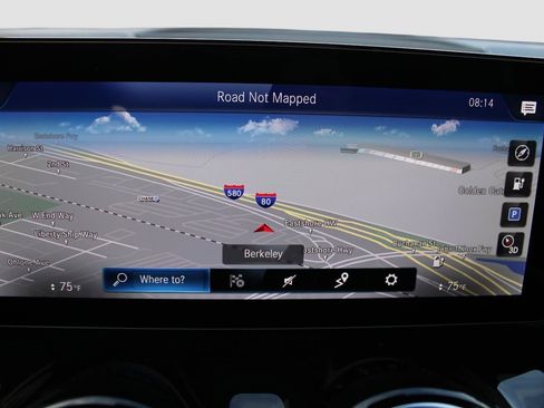 Used 2023 Mercedes-Benz EQB 300 4MATIC image 18