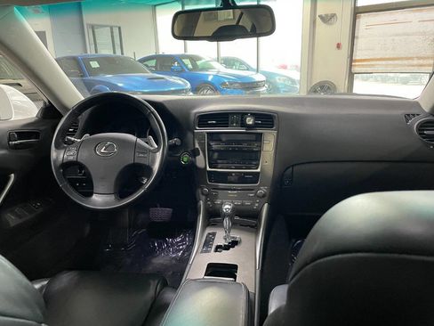 Used 2009 Lexus IS 250 image 25