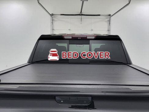 Used 2019 Chevrolet Silverado 1500 High Country w/ Technology Package image 37