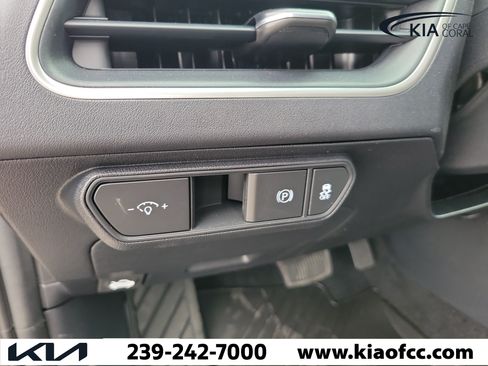 New 2026 Kia K4 FWD image 21