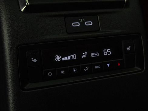 Used 2025 MAZDA CX-70 Plug-In Hybrid w/ Premium Plus AWD/4WD image 36