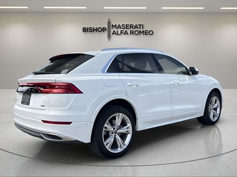 Used 2023 Audi Q8 Premium Plus AWD/4WD image 4
