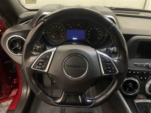 Used 2023 Chevrolet Camaro LT RWD image 5
