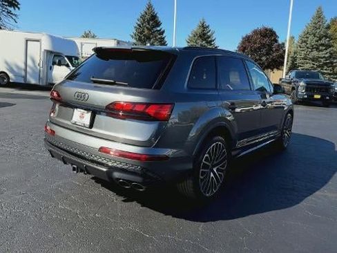 Used 2025 Audi SQ7 Prestige image 8