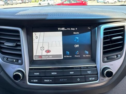 Used 2018 Hyundai Tucson Limited w/ Ultimate Package 02 FWD image 19