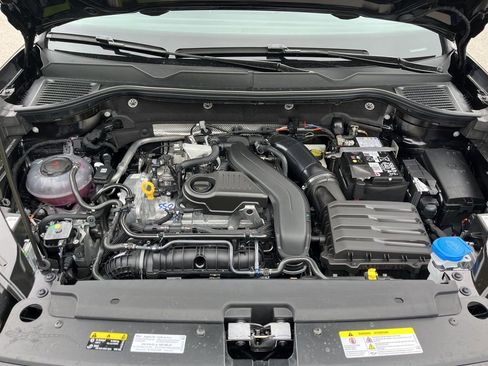 New 2025 Volkswagen Taos S image 11