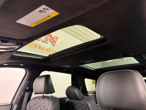 Used 2022 Hyundai Palisade Calligraphy image 15