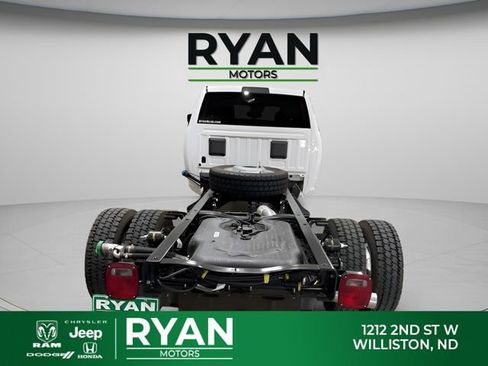New 2026 RAM 5500 Tradesman w/ Chrome Appearance Group AWD/4WD image 8