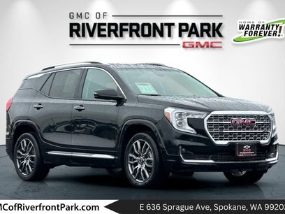 Used 2024 GMC Terrain Denali w/ Black Diamond Edition