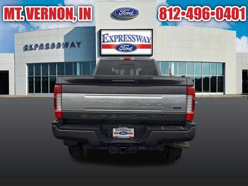 Used 2017 Ford F250 Platinum w/ Platinum Ultimate Package AWD/4WD image 8