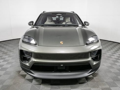 New 2026 Porsche Macan 4 Electric AWD/4WD image 28