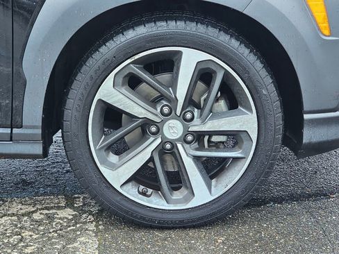 Used 2018 Hyundai Kona Limited image 9