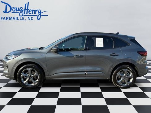 Used 2024 Ford Escape ST-Line AWD/4WD image 2