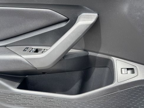 Used 2019 Volkswagen Jetta SEL Premium image 16