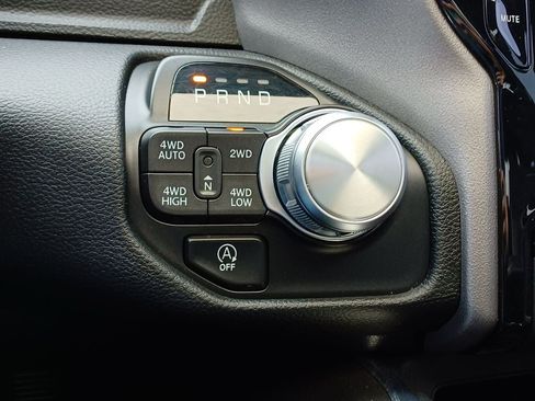 Used 2021 RAM 1500 Laramie AWD/4WD image 22