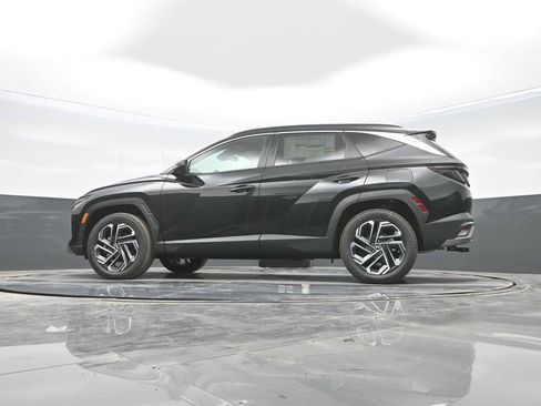 Certified 2025 Hyundai Tucson Limited image 33