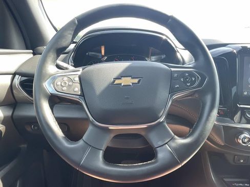 Used 2023 Chevrolet Traverse LT AWD/4WD image 26