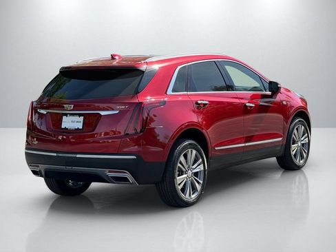 Used 2024 Cadillac XT5 Premium Luxury FWD image 9