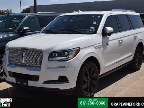 Used 2023 Lincoln Navigator Reserve AWD/4WD image 1