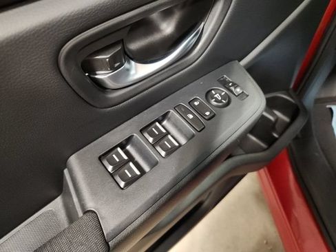 Used 2023 Honda Pilot Sport image 19
