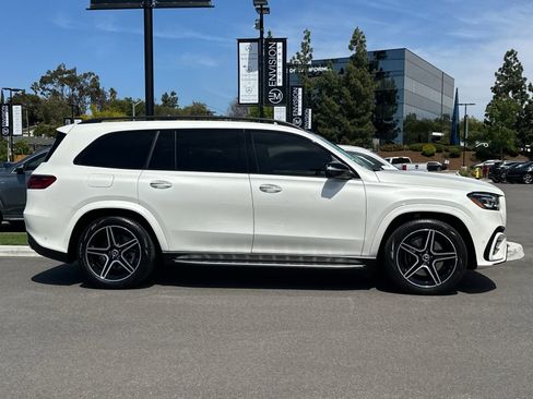 Certified 2024 Mercedes-Benz GLS 450 4MATIC image 2