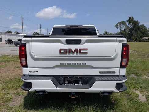 Used 2021 GMC Sierra 1500 Elevation w/ X31 Off-Road Package AWD/4WD image 4
